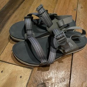 Women’s Gray low down Chaco sandal